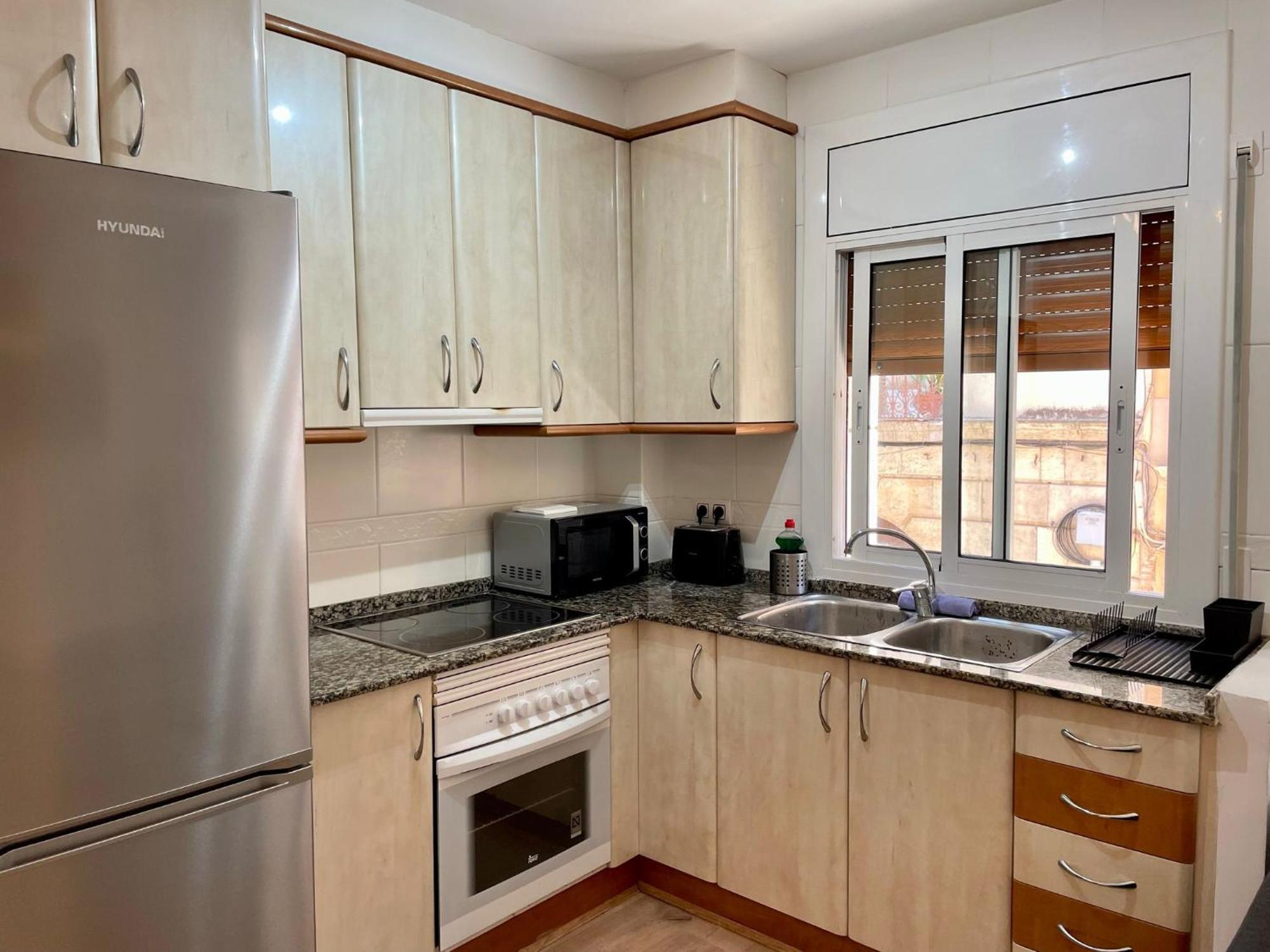 Beautiful For Rent In Center